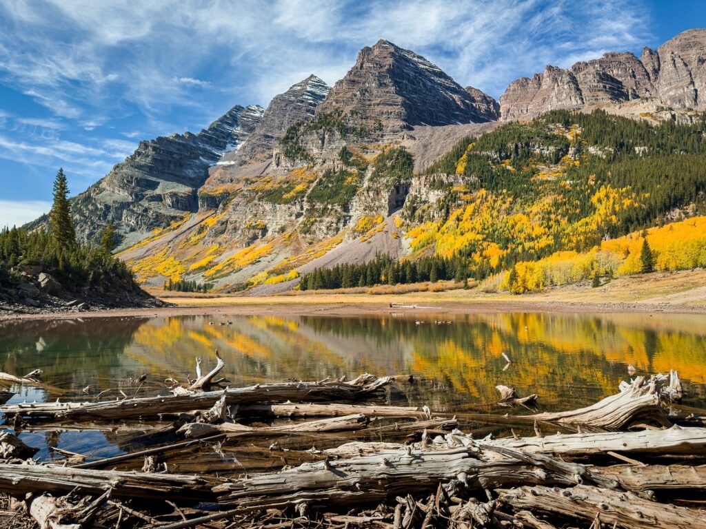 Crater Lake: An Iconic Hike in Aspen