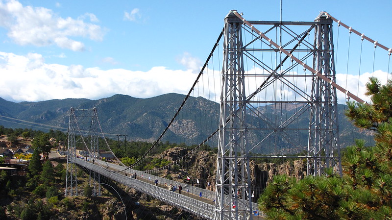 Royal Gorge Bridge | Lynne Behrends/Flickr
