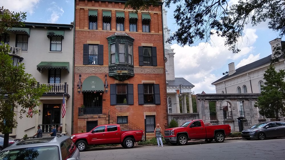 Foley House Inn