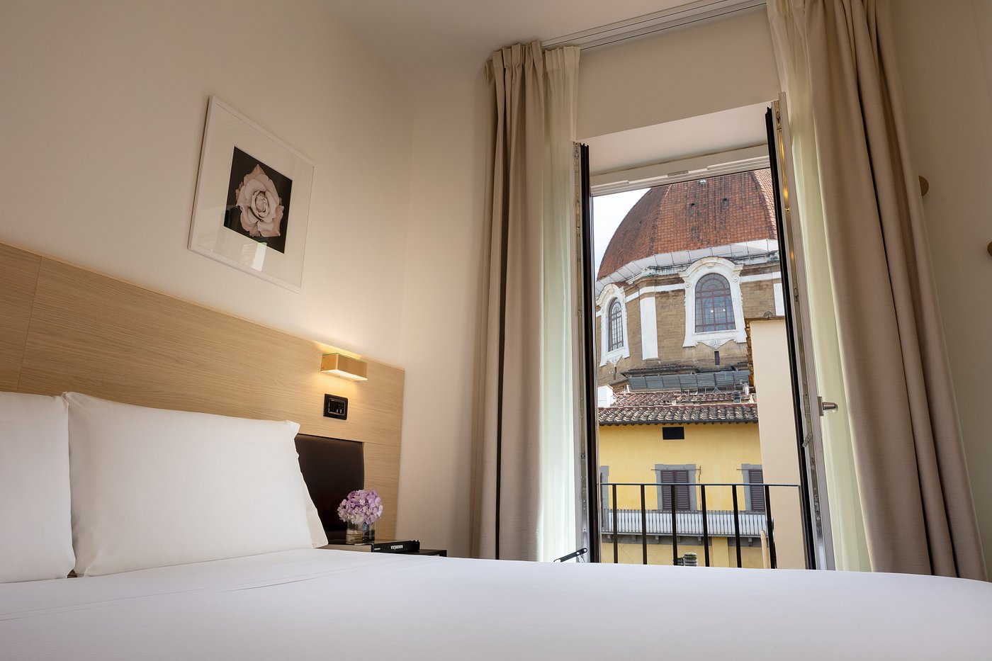 Globus Urban Hotel