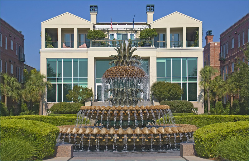 Joe Riley Waterfront Park and the Iconic Pineapple Fountain
