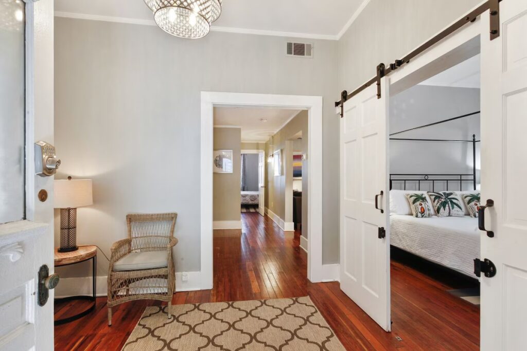 Jones Street Apartment