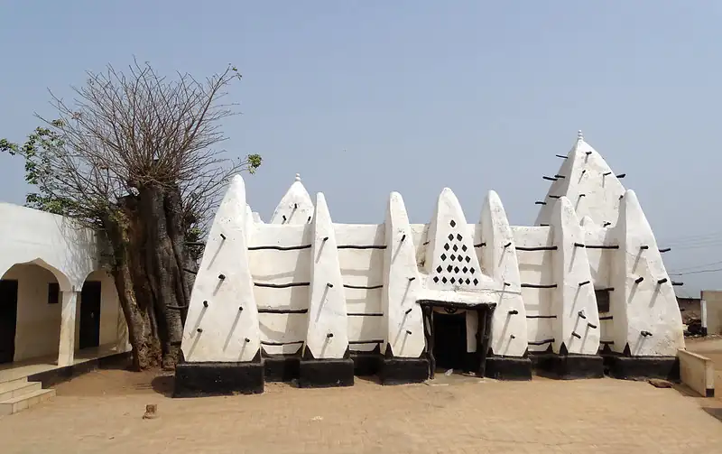 Larabanga Mosque 1