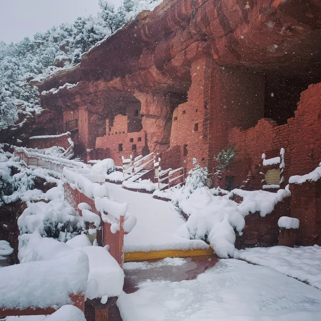 Manitou Cliff Dwellings Museum