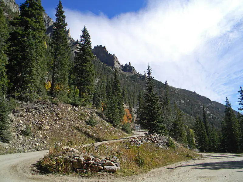 Old Fall River Road