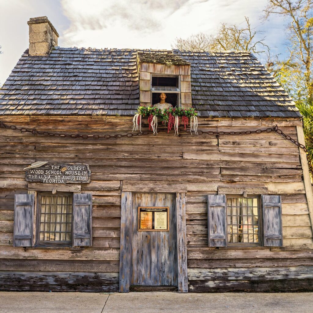 Oldest Wooden School House2