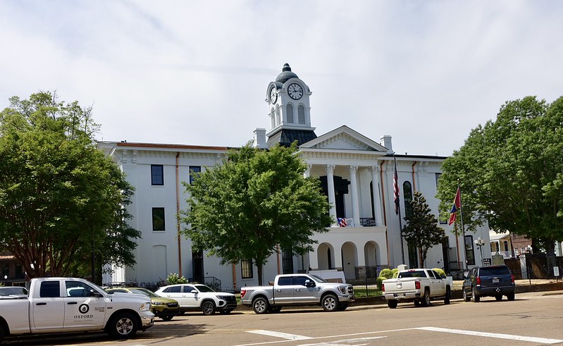 Oxford, Mississippi: A Historic College Town with Southern Charm