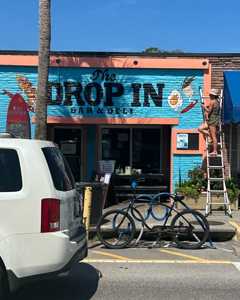 The Drop In Bar & Deli