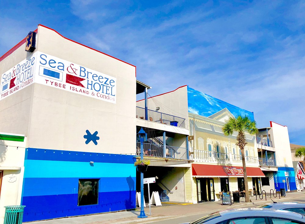 Top Oceanfront Hotels on Tybee Island