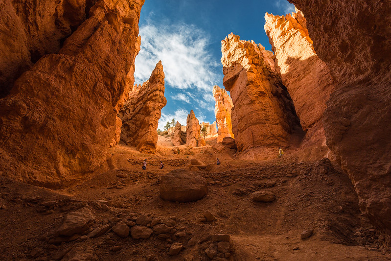 Traversing Navajo Loop