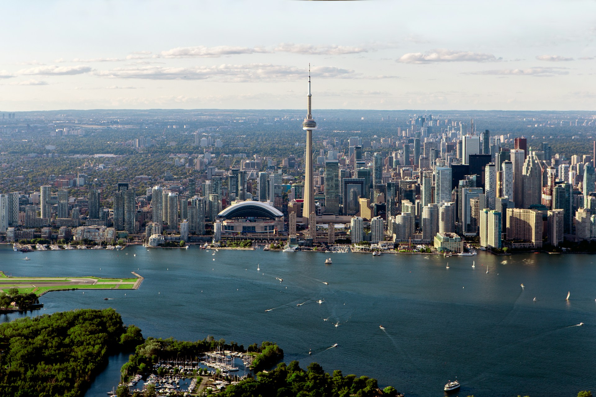 Enchanting Small Towns in Ontario You’ll Fall for