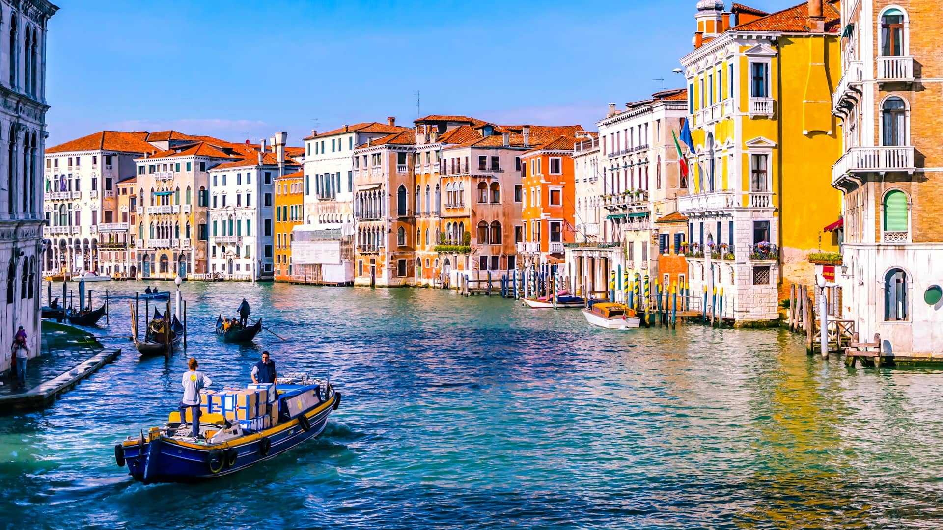 Beautiful Places to Travel for Couples That Scream Romance