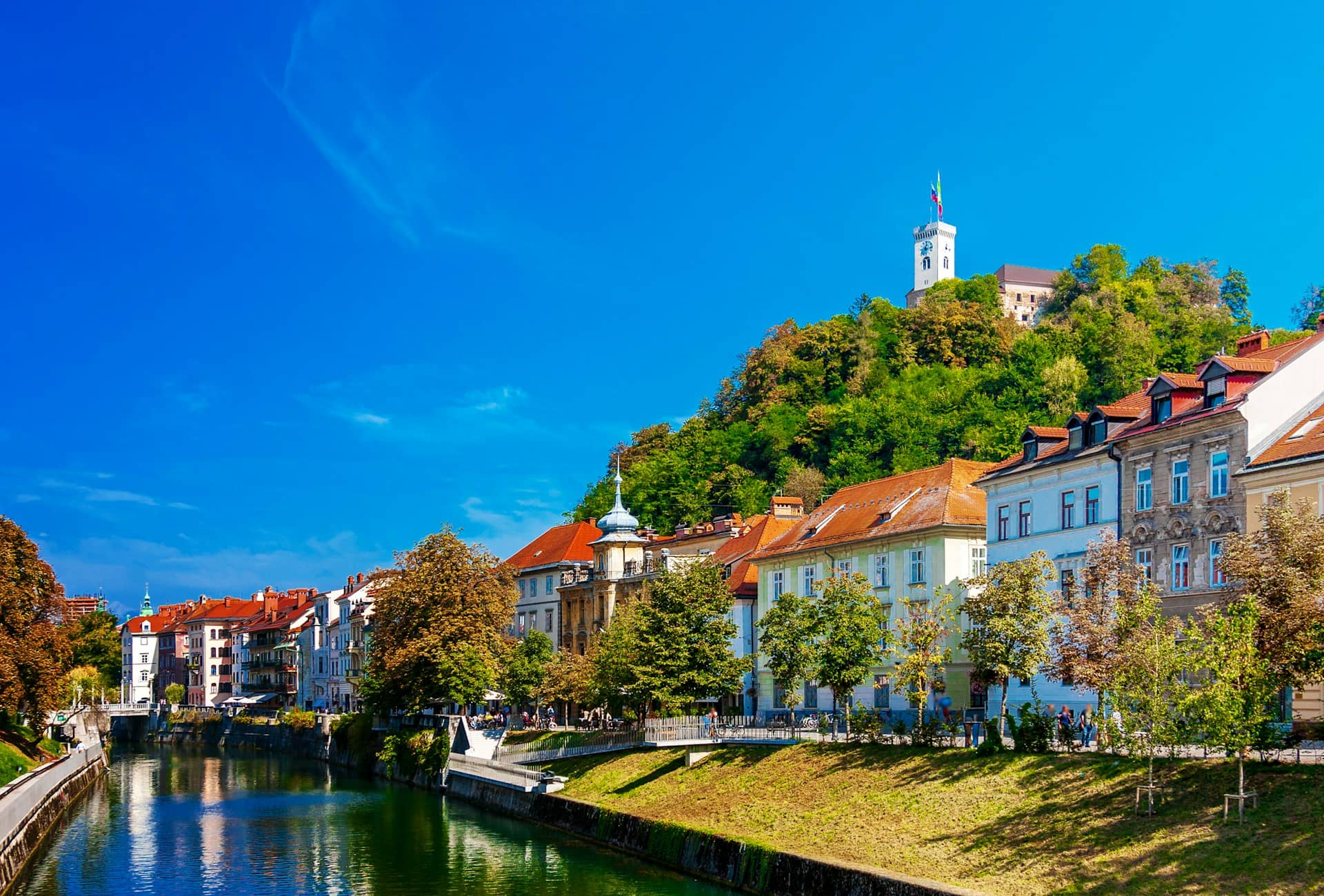 Best Places to Travel in Europe Fall for Stunning Scenery