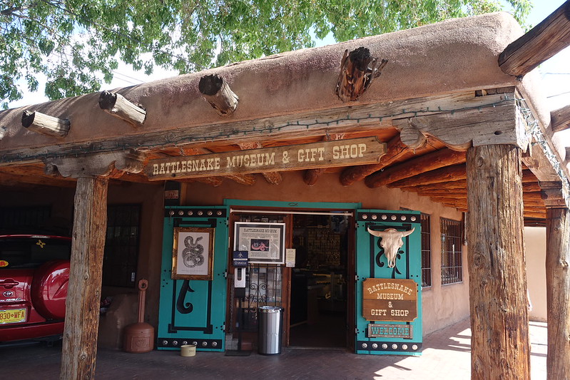 American International Rattlesnake Museum