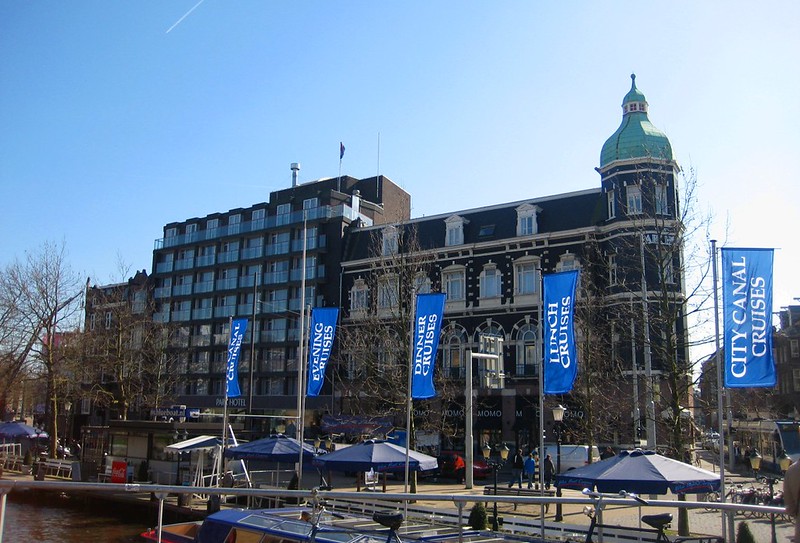 Are Hostels in Amsterdam Safe