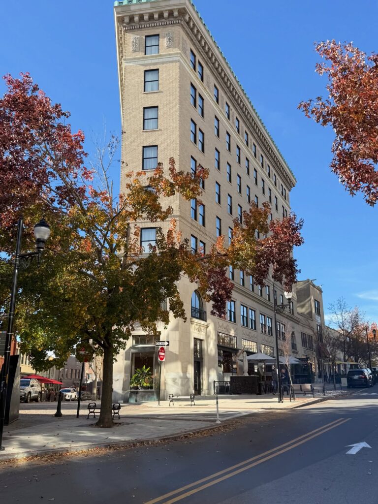 Asheville Urban Trail: A Walk in the Heritage of the City