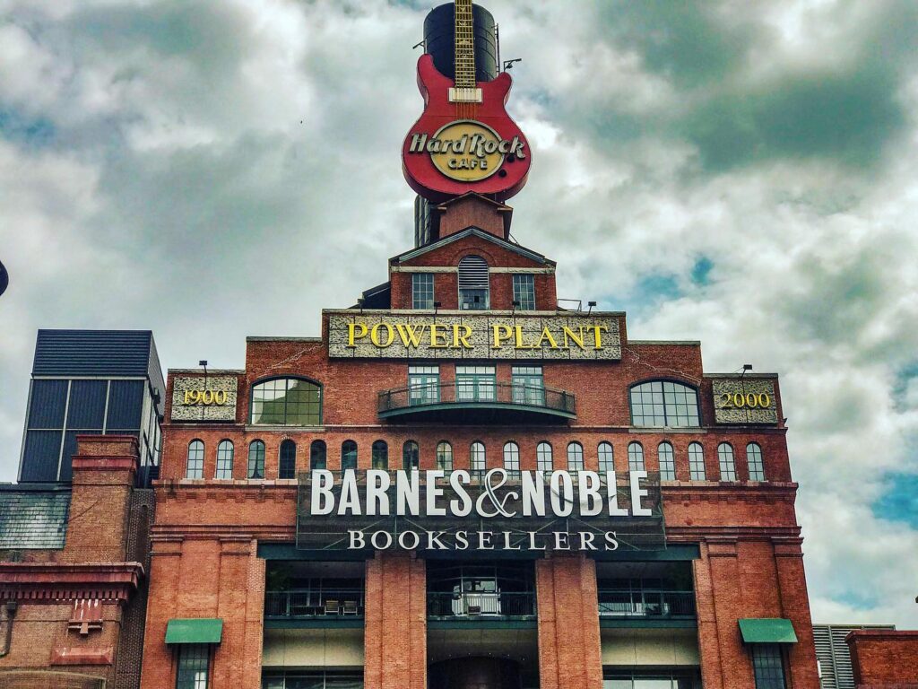Barnes & Noble