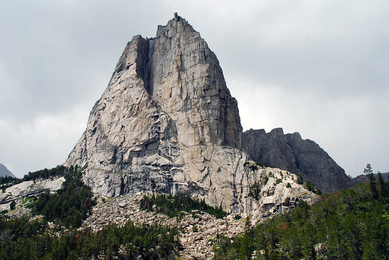 Cathedral and Sunrise Lakes Loop