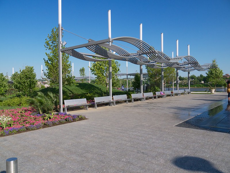 Cincinnati Riverfront Parks Discovered