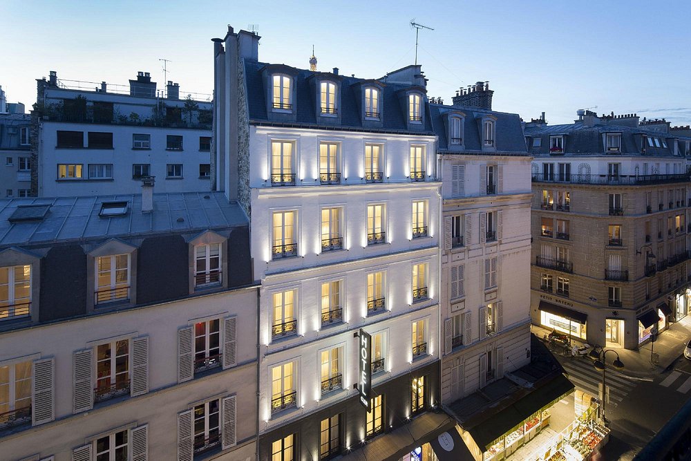 Cler Hotel: Cozy Comfort Near the Eiffel Tower