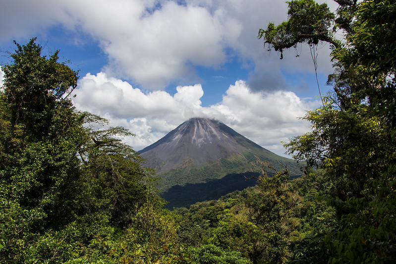 Costa Rica: Embrace Nature's Pure Beauty