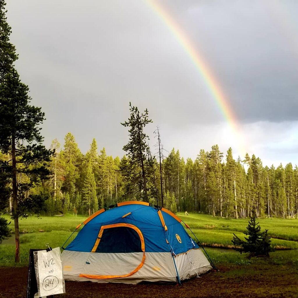 Detailed Overview of Yellowstone Campgrounds