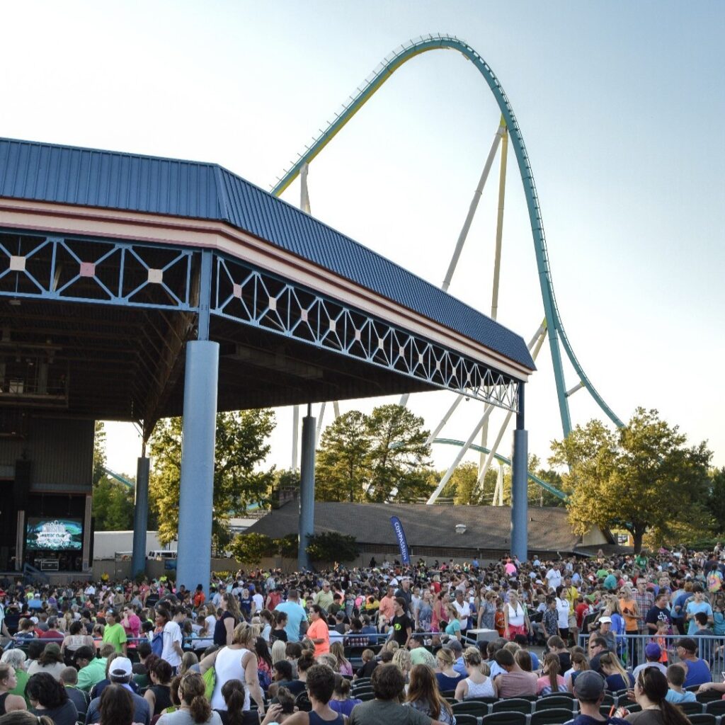 Discover Charlotte’s Live Music (Equal and More) and the Surrounding Entertainment Spaces