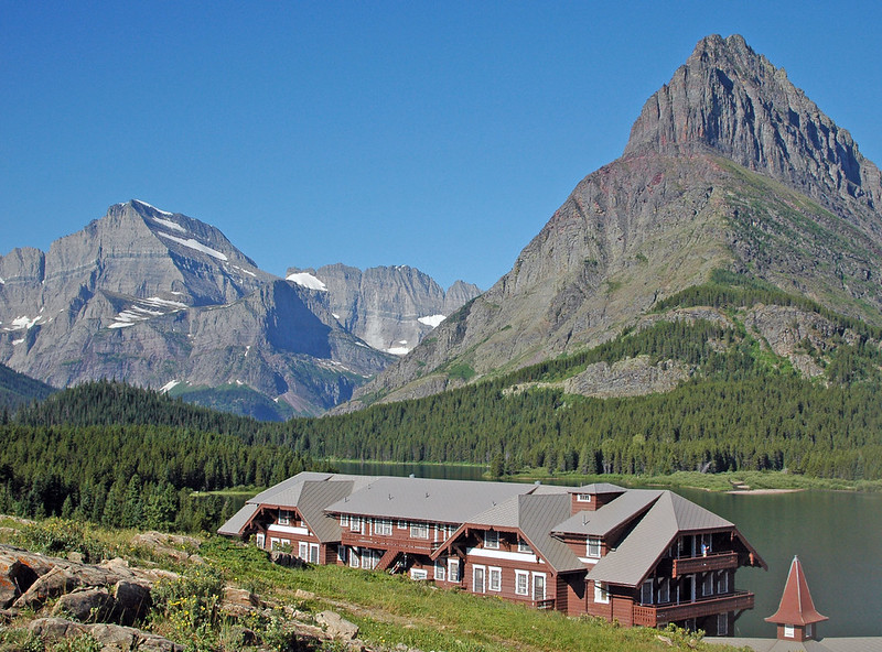 Discover the Many Glacier Area