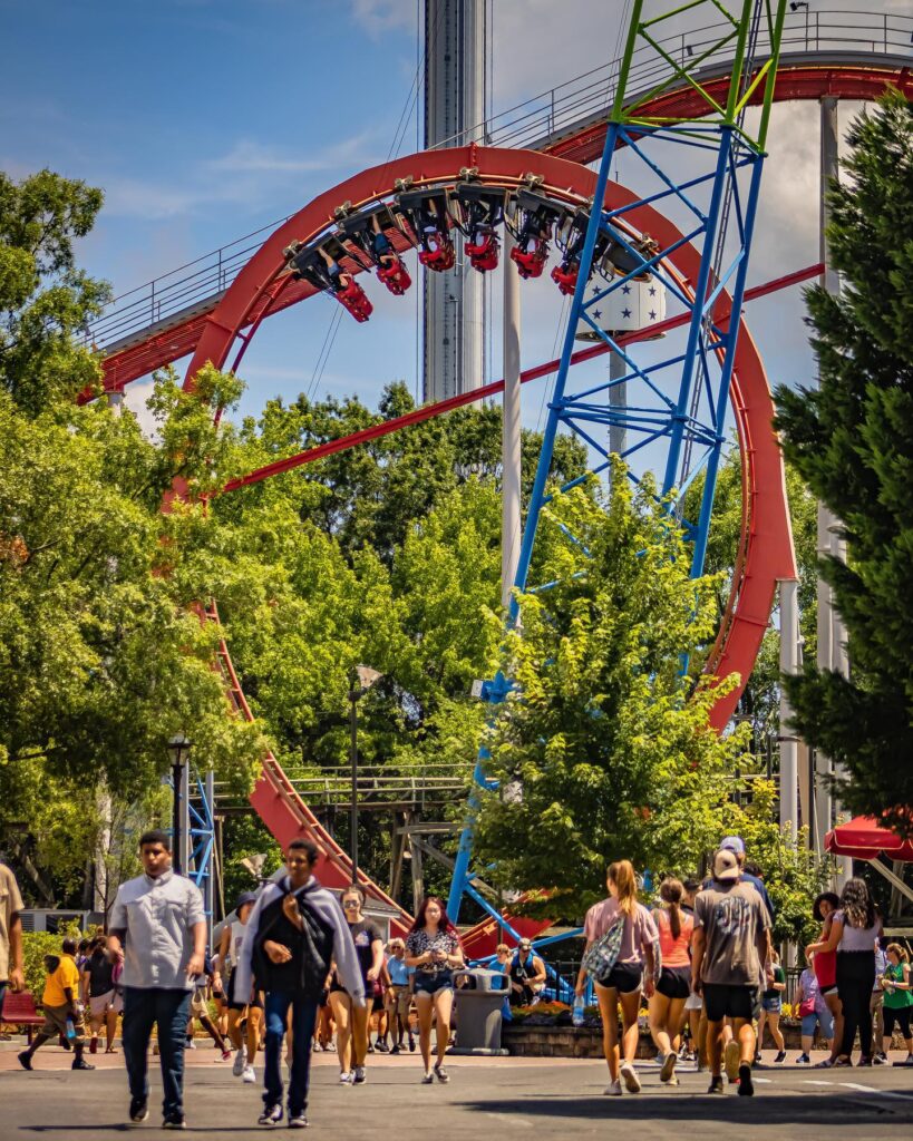 Enjoy the thrills of Carowinds Amusement Park