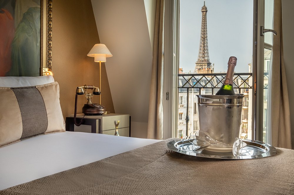 Hotel Le Walt: An Artistic Escape with Eiffel Tower Views
