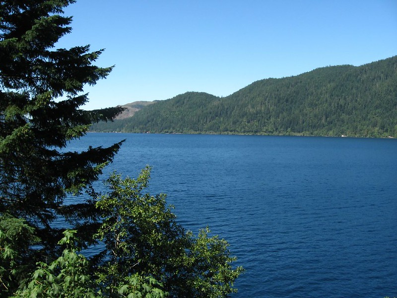 Lake Crescent: A Stunning Gateway to Olympic National Park