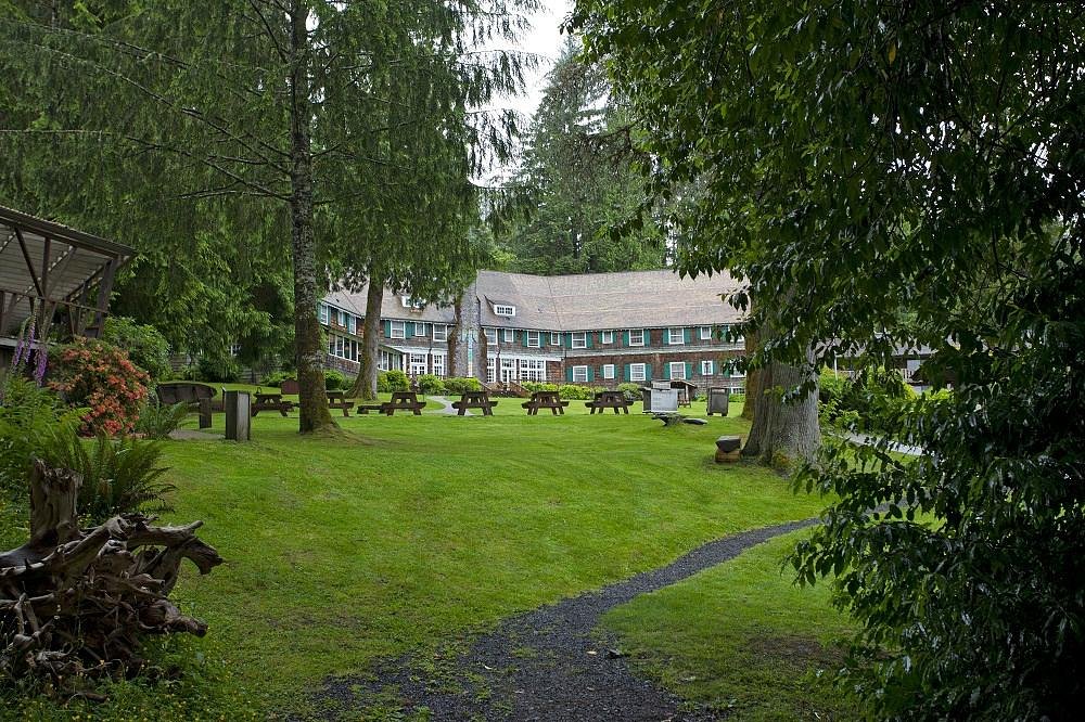 Lake Quinault Lodge