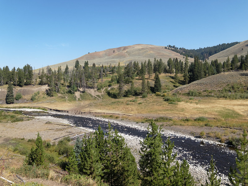 Lamar River Trail