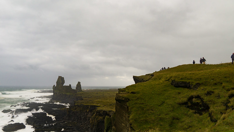 Lóndrangar