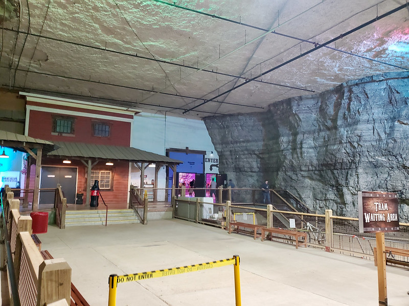Louisville Mega Cavern
