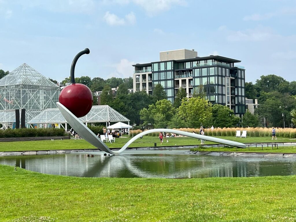 Minneapolis Sculpture Garden Walk