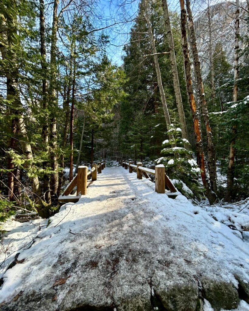 Mist Trail to Vernal Footbridge