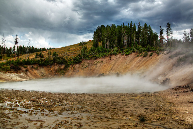 Mud Volcano, Yellowstone NP