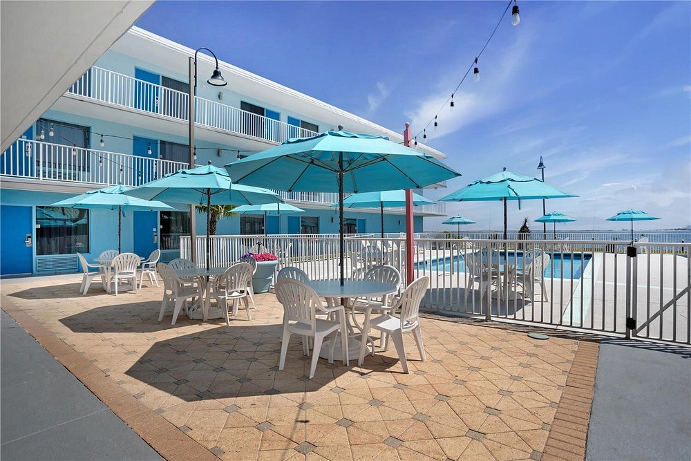 Navarre: Best Area for Fewer Crowds