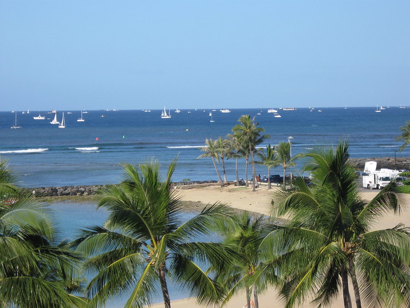 Oahu, Hawaii to Surf on Christmas