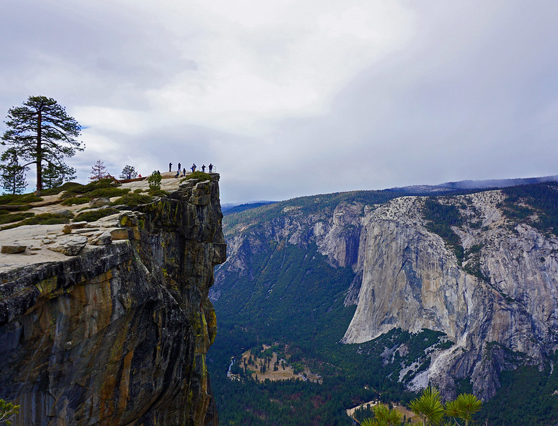 Taft Point - Yosemite