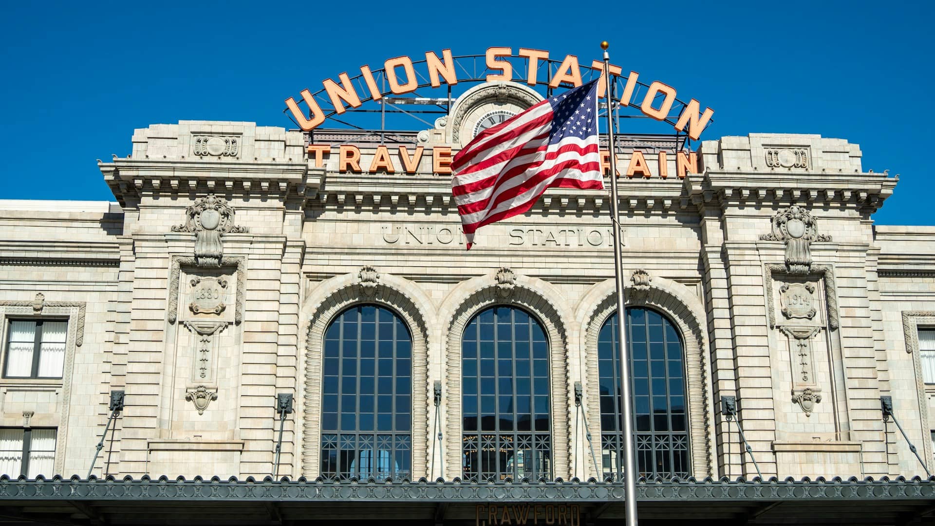 Ultimate Las Vegas to Denver Road Trip Itinerary with Glenwood Hot Springs