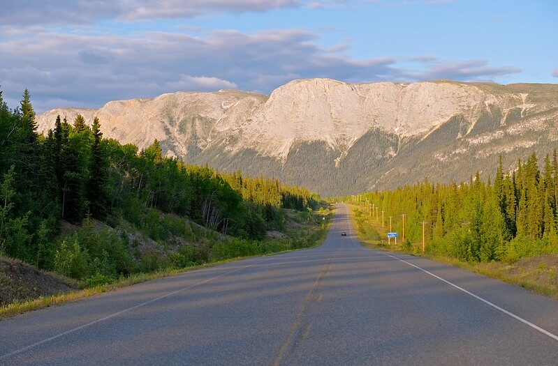 ALASKA HIGHWAY, CANADA TO ALASKA