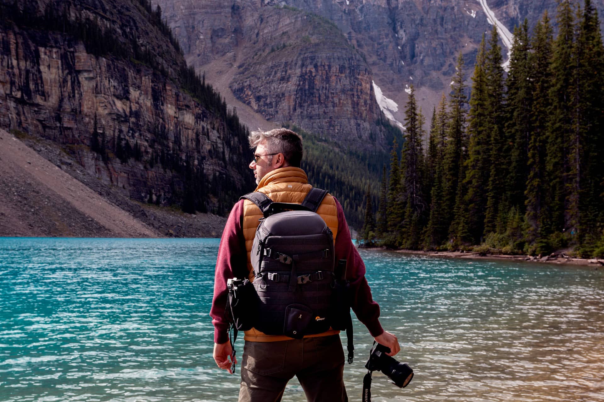 Best Travel Backpacks for Men in 2026 (Carry‑On & Durable Picks)