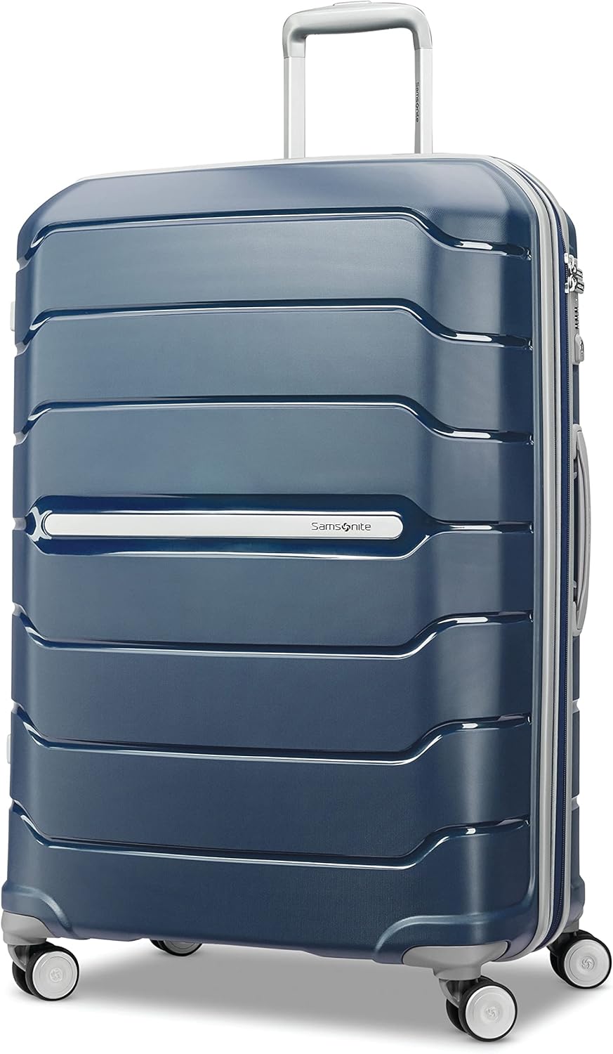 Samsonite Freeform 28-Inch — Lightweight Champion for International Families