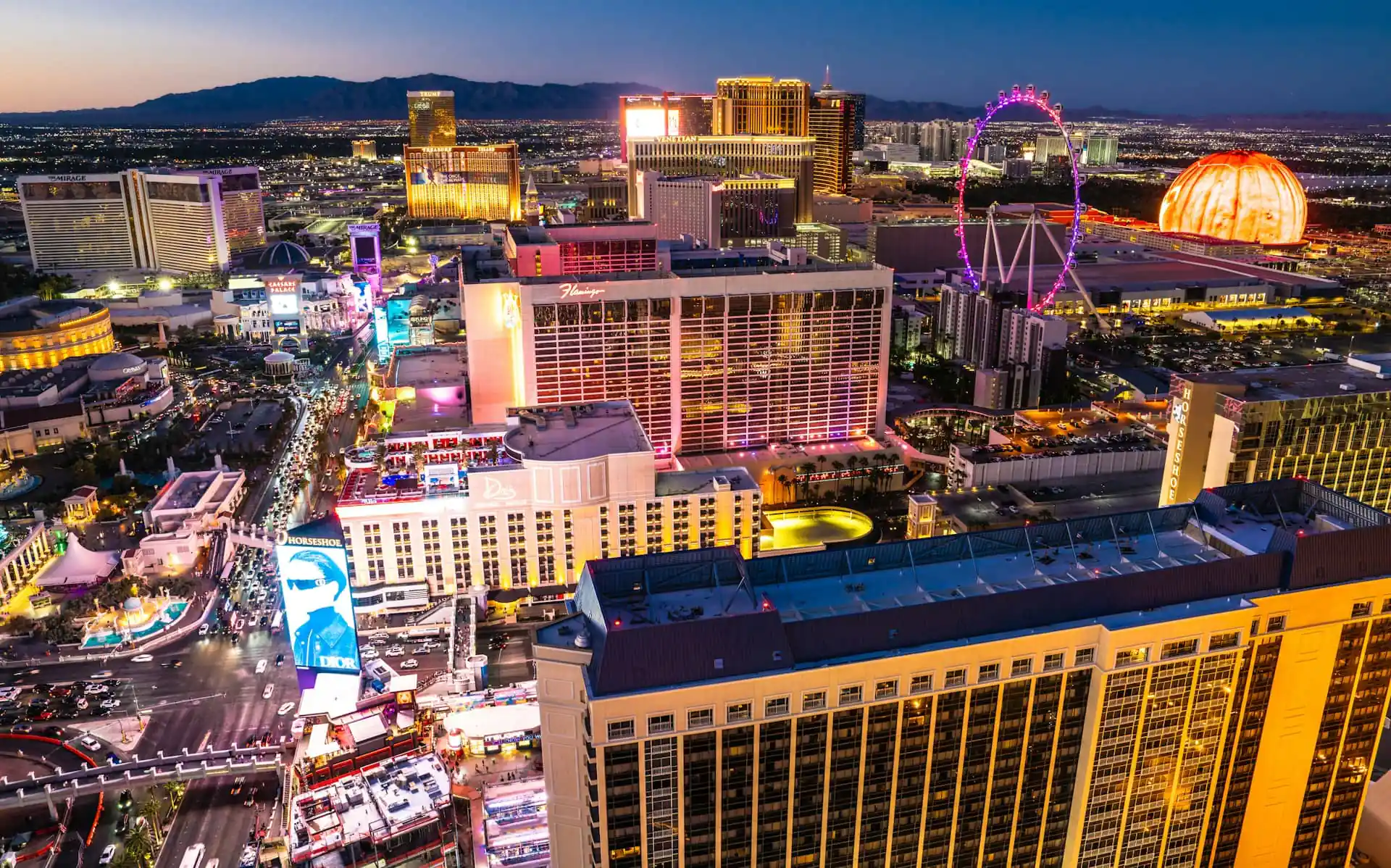 Best Things To Do Outside Las Vegas: From Day Trips to Bucket List Escapes