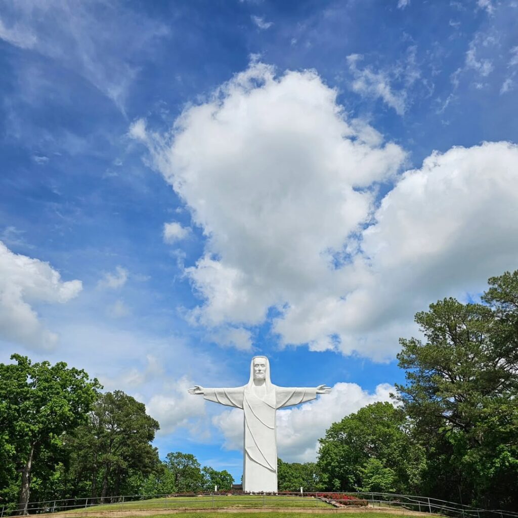Christ of the Ozarks, Eureka Springs