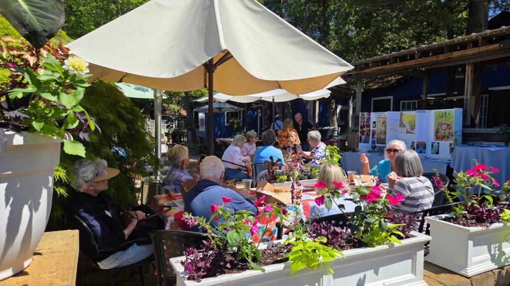 Garden Cafe, Kewadin