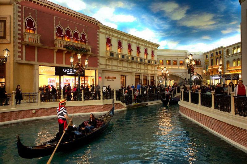 Gondola Rides at The Venetian: A Romantic Break From the Busy Strip
