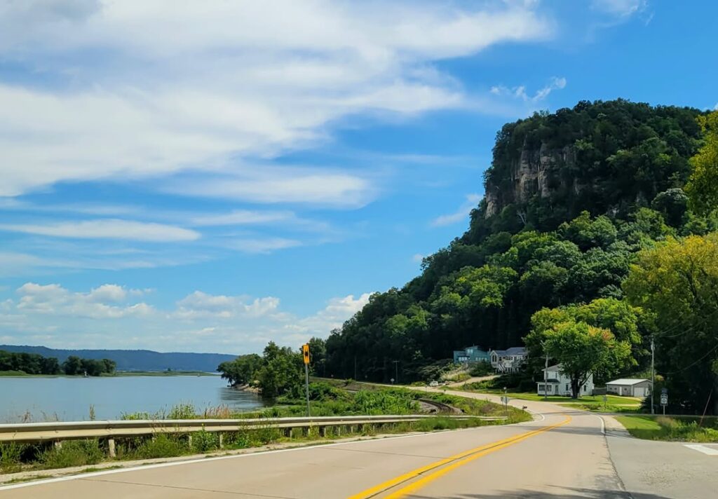 Great River Road